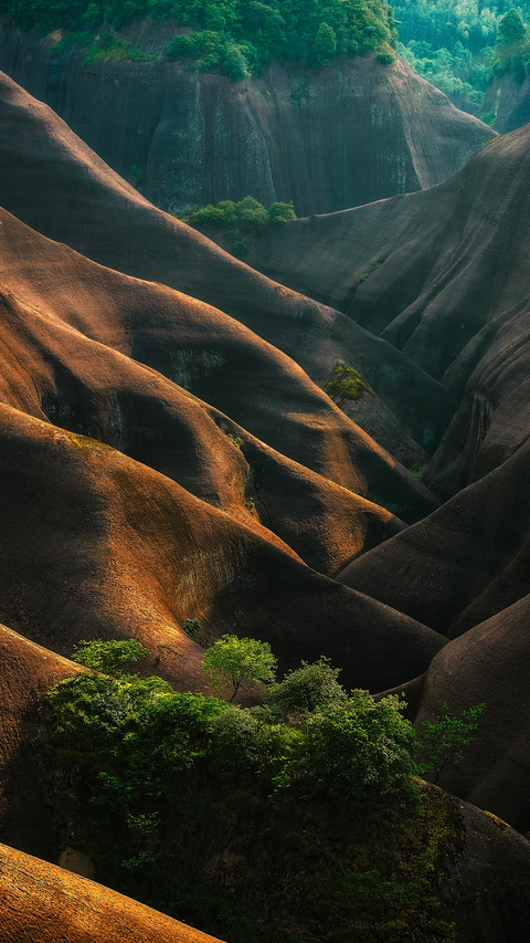 Canyon Light and Shadow preview