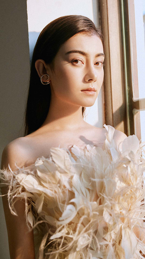 女生几何耳环的美学 preview