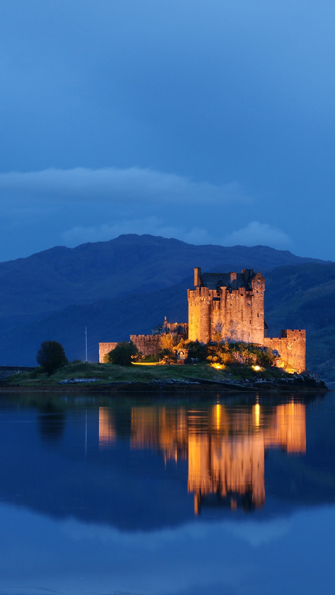 Eilean Donan Castle Highlands Scotland preview
