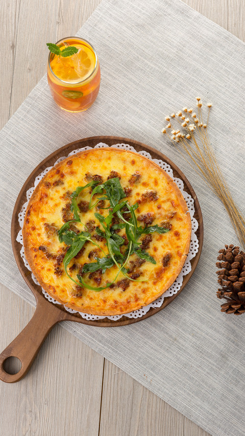 Family Edition Braised Chicken Pizza 4 preview