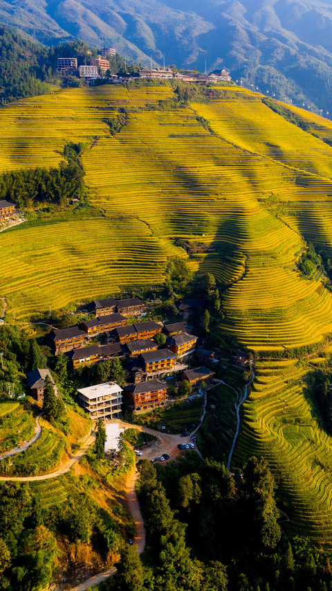 What else besides mountains and rivers does guilin have preview
