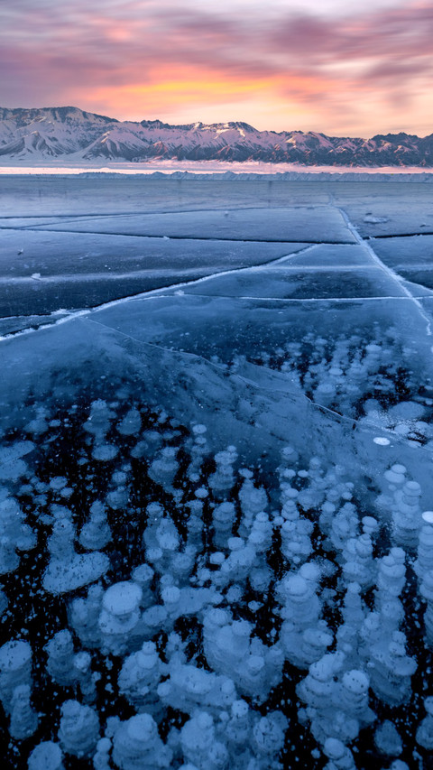 Ice Bubble Wonder of Sea Lake Saimai preview