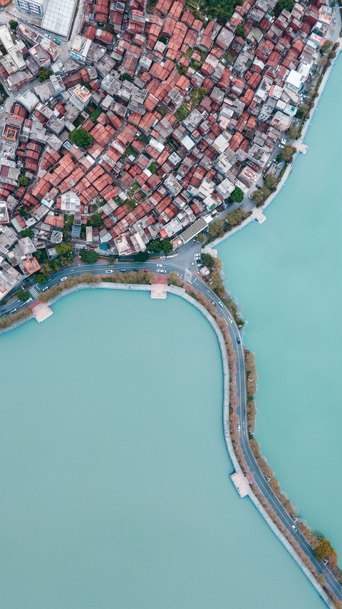 Ranking of the most crowded cities during holidays preview