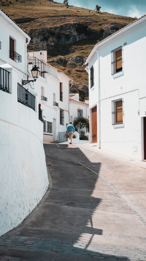 Spain (9) preview