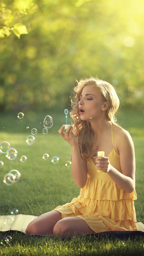 International-bubbles preview