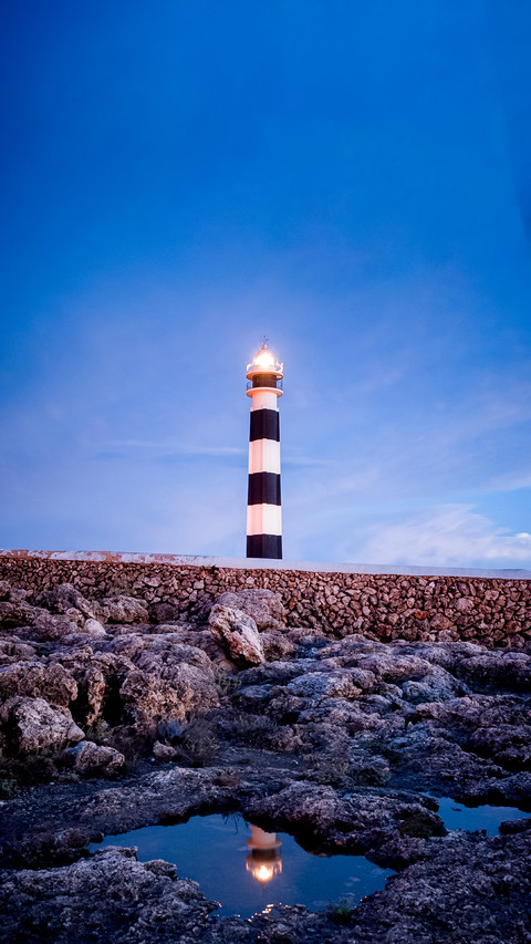 Deep-sea lighthouse preview