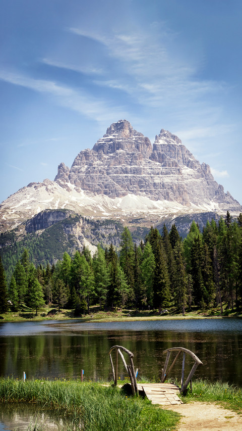 What is the backpack for hiking trips preview