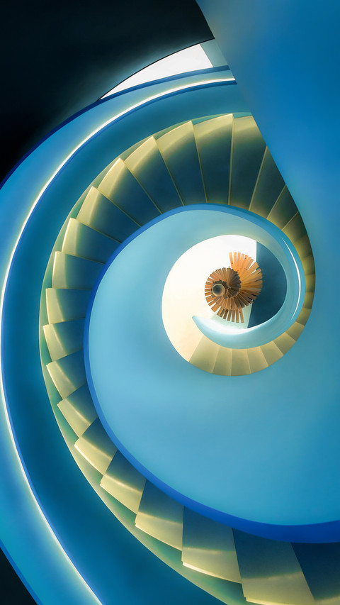 Curved Beauty in Stairs 0 preview