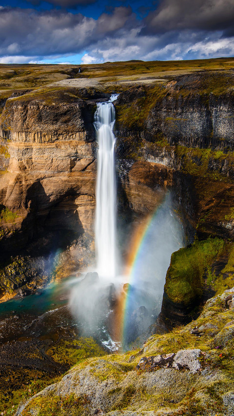 Icelandic Falls under the Rainbow 9 preview
