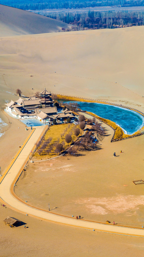A glimpse of Dunhuang 58 preview