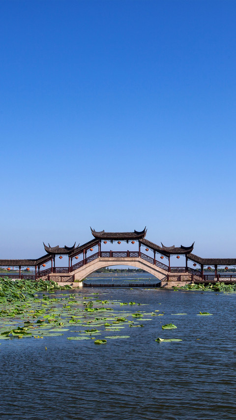 Eleven popular tourist attractions 65 preview