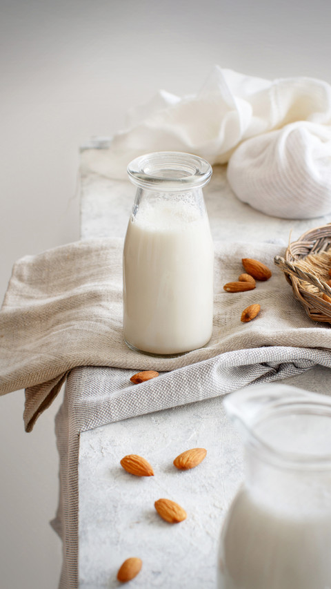 People who are not suitable for drinking milk preview