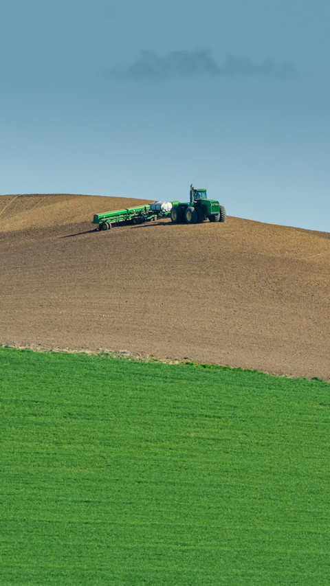 Beautiful view of the farmland preview
