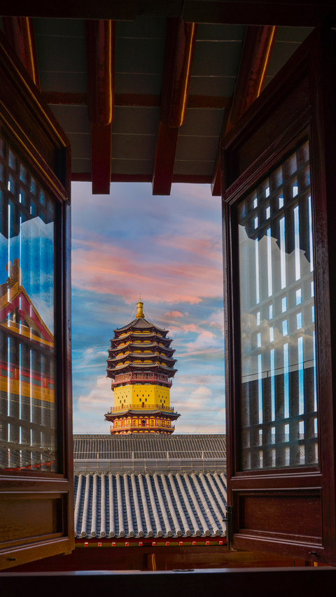 What is the difference between a temple and a temple 82 preview