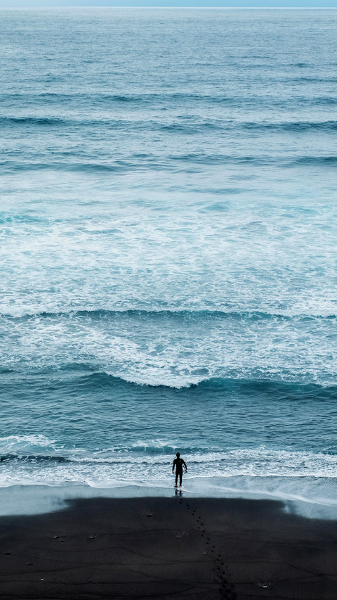 Iceland's black sand beach preview