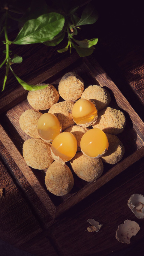 Eat century egg like this in summer preview