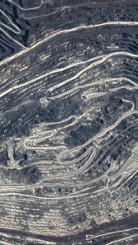 The Wrinkles of the Earth preview