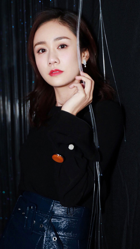 刘芸 preview