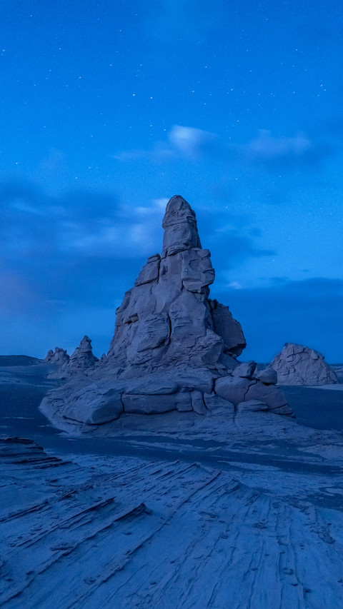 A trip to mars on the great sea road preview