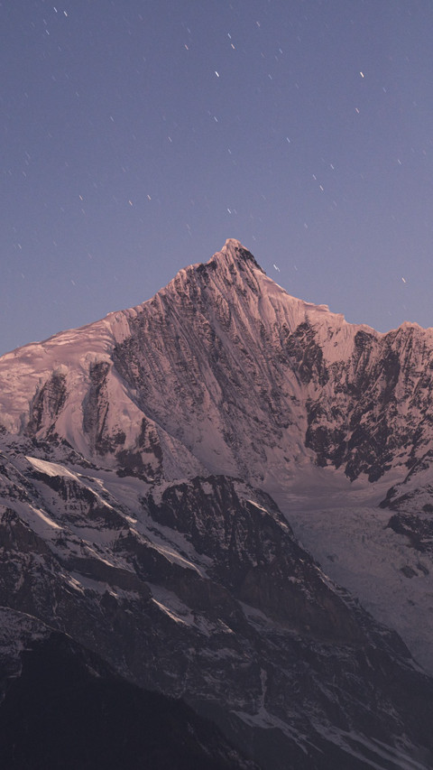 Starry night view of Meri Mountain Range preview