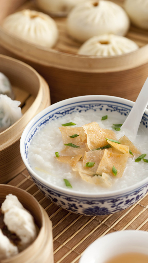 Eating Congee for breakfast preview