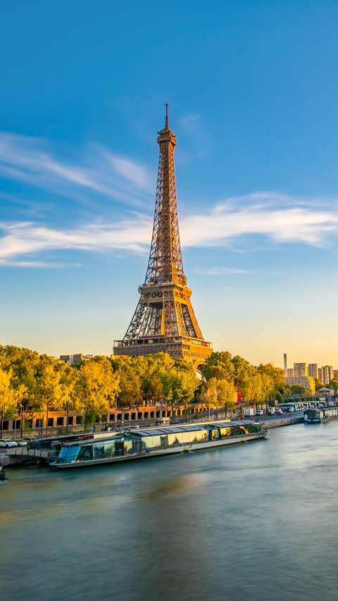 Sunset view of Eiffel tower and Seine river in Paris preview