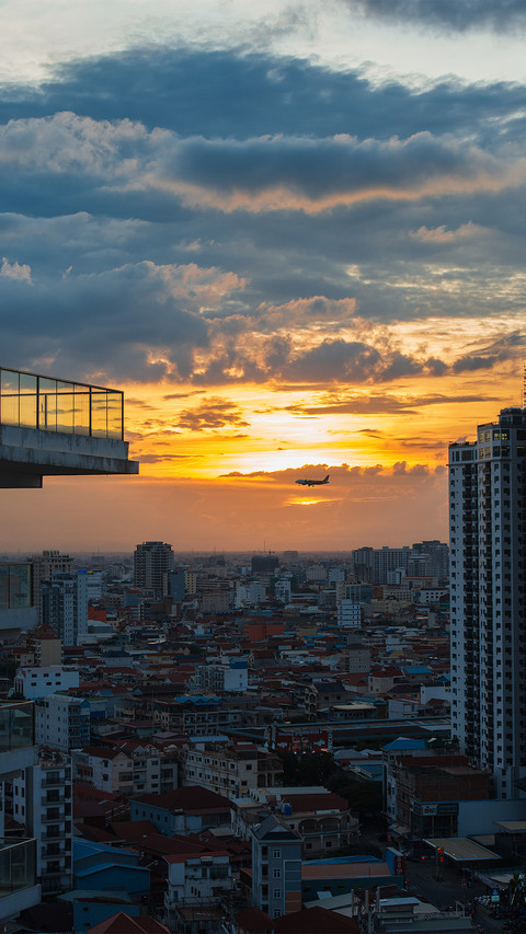 The cityscape of phnom penh cambodia preview
