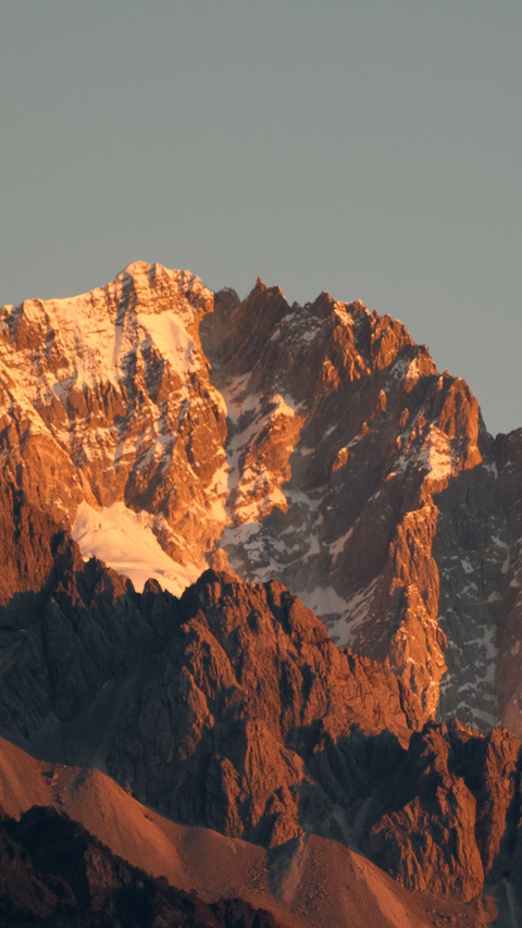 Close-up of Jade Dragon Snow Mountain with sunlight preview