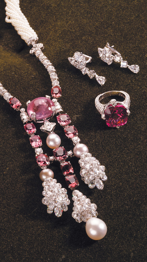 India-necklace preview