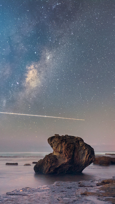 Milky way from the Turrimetta beach SYdney Australia preview