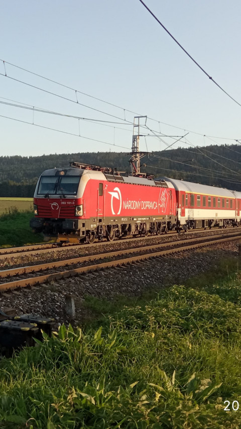 Train (ZSSK) Vectron preview