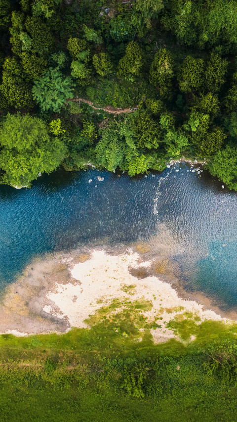 Overlooking the river and the woods 2 preview