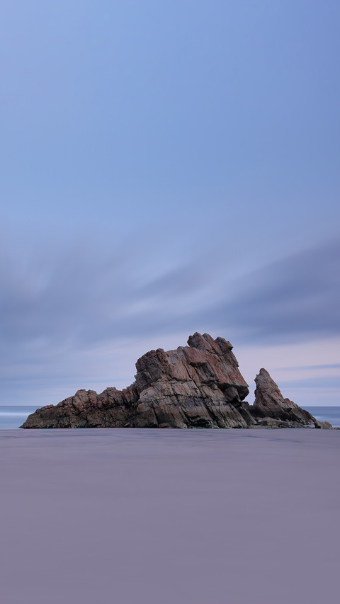 Photography of a long exposure in a sunrise preview