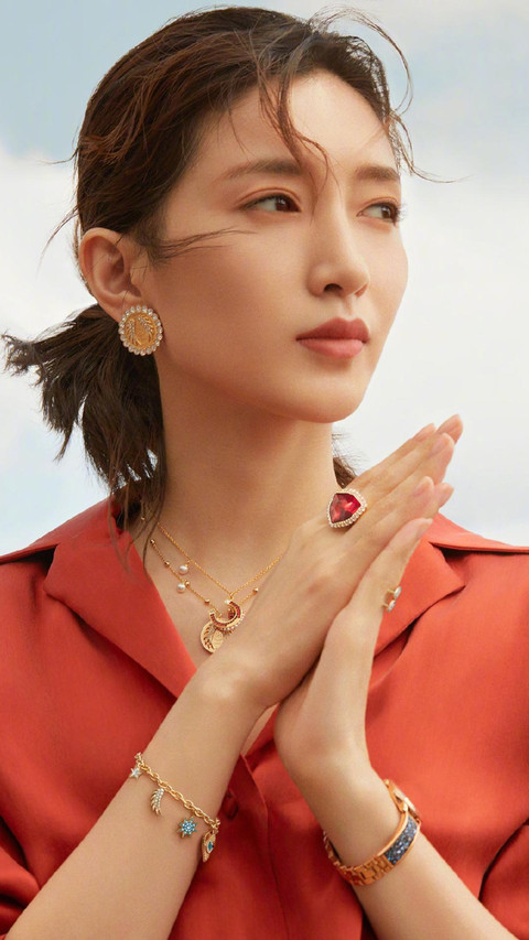 “女神”江疏影 preview