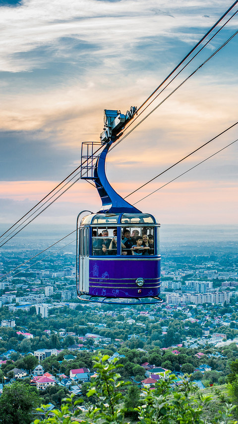 Mountain cable car-02 preview