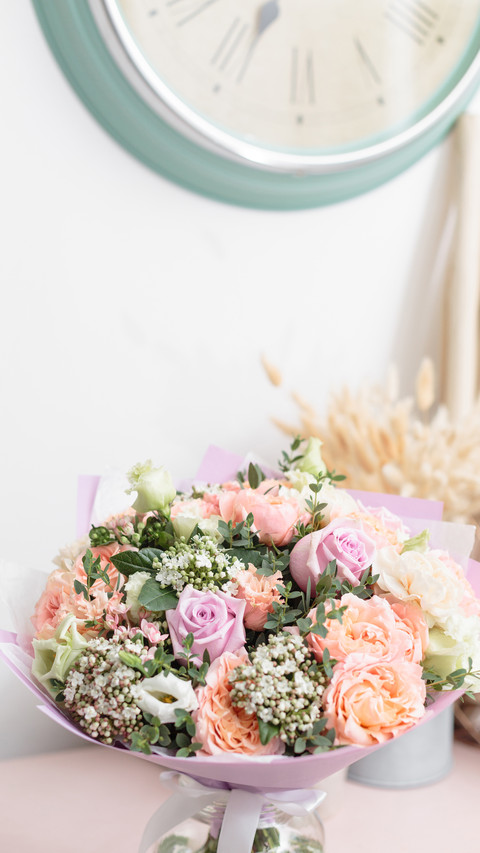 Large market of common wedding flowers 34 preview