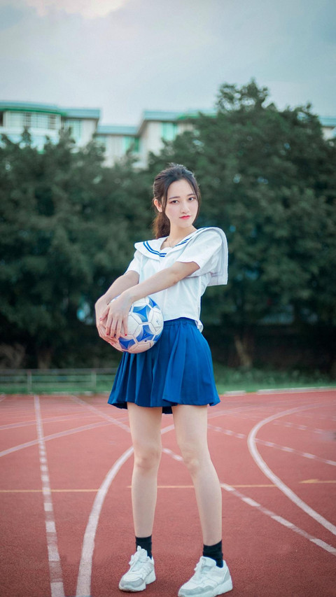 喜欢足球的女生超美 preview