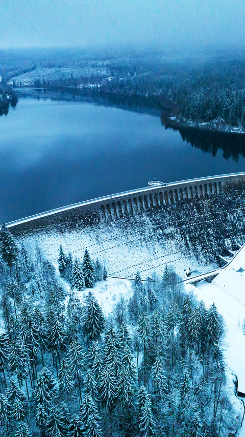 Snow white dam preview
