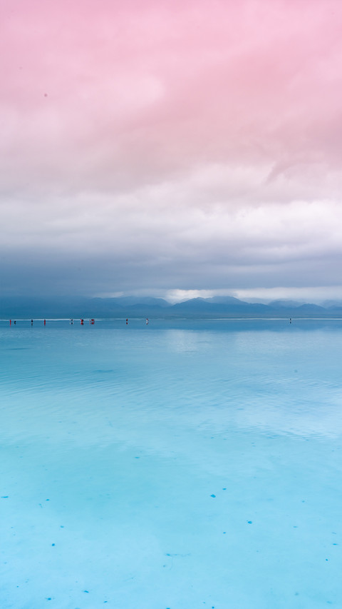 Sky Mirror preview