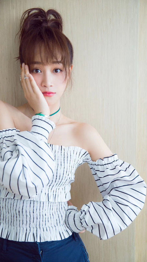 蓝盈莹 preview