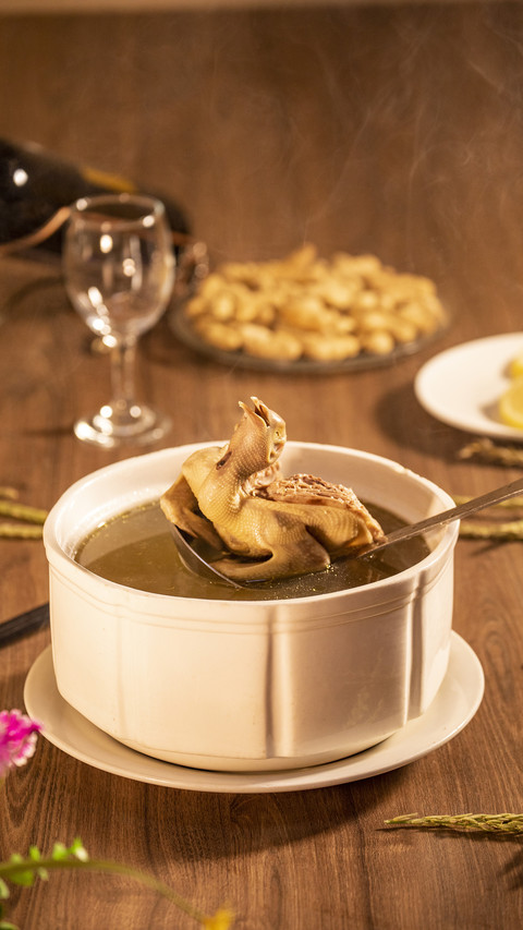 Pigeon soup is nourishing only by stewing like this 21 preview