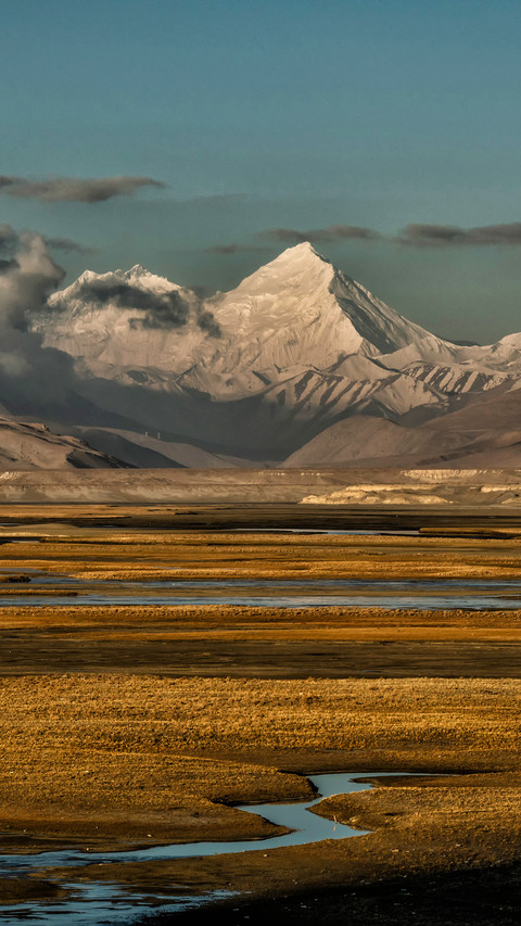 Sunrise at Lhotse, Xizang, China preview