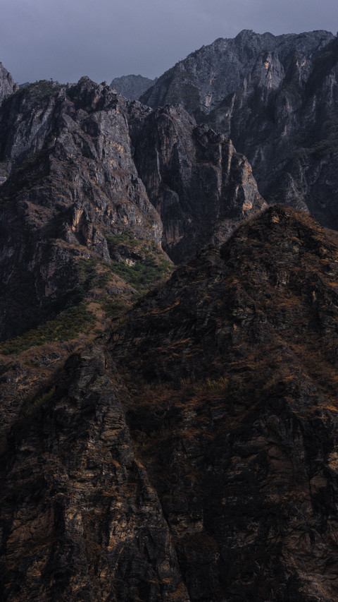 The Spectacular Snow-Capped Peaks of Tiger Leaping Gorge preview