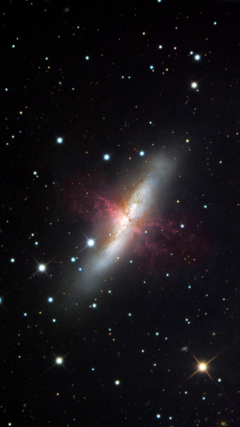 Unveiling the colors of the universe preview