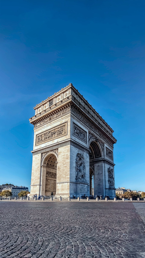 Tour of Ancient European Architecture preview