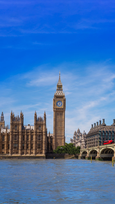 Experience the unique scenery of london preview