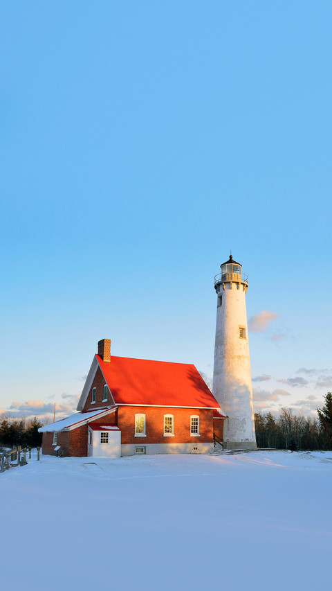 Tawas Point Lighthouse in the snow preview