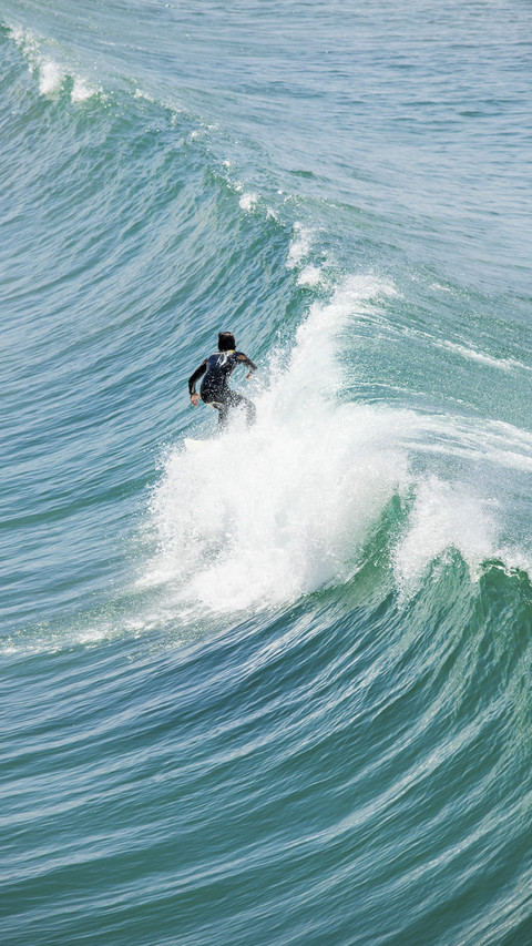 Brave Surfer preview