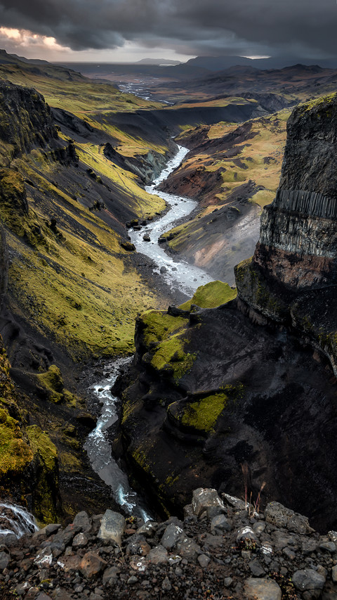 Iceland valley preview