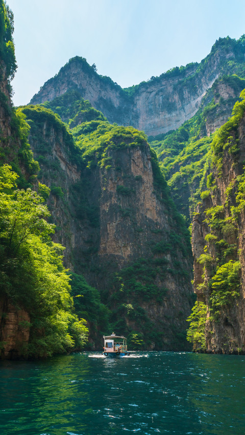 Unlock the diverse landscapes of taihang canyon preview